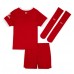 Liverpool kläder Barn 2023-24 Hemmatröja Kortärmad (+ korta byxor)